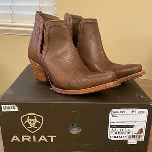 Ariat Women's Brown Leather Dixon Boots